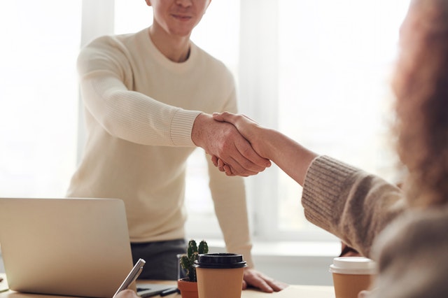 What to expect when visiting a notary public